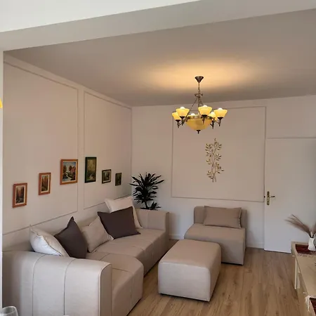 Gados Appartement Tirana